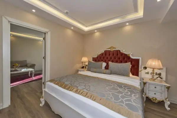 Glorious Hotel 10