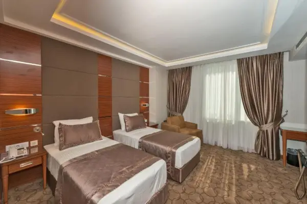 Glorious Hotel 7